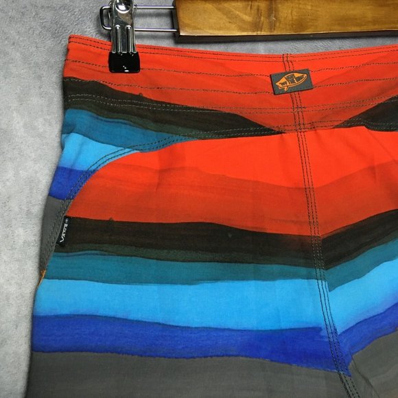 Vans Mens Swim Shorts size 28 The Era Stretch Red Blue Stripe‎ Lace Up Cargo - Picture 12 of 14
